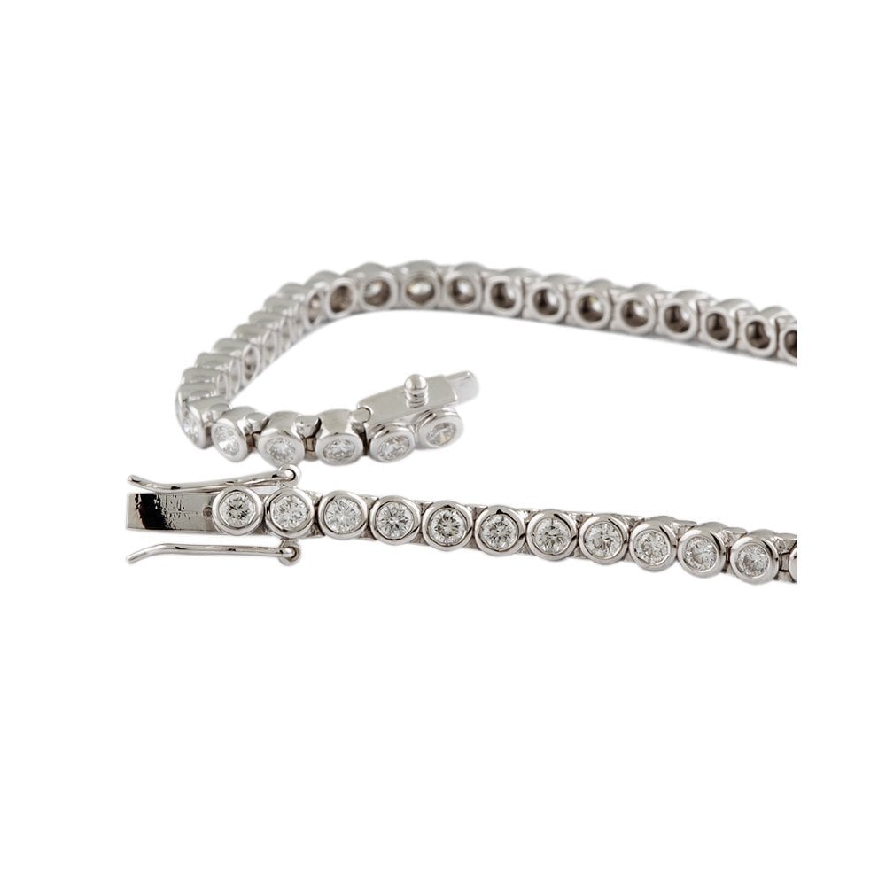 9ct White Gold Diamond Tennis Bracelet 3.06ct