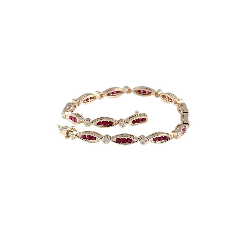 9ct Yellow Gold Ruby 2.03ct And Diamond 0.68ct Fancy Link Bracelet