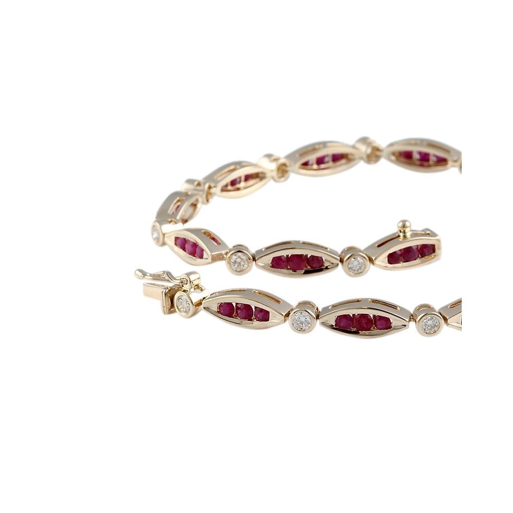 9ct Yellow Gold Ruby 2.03ct And Diamond 0.68ct Fancy Link Bracelet