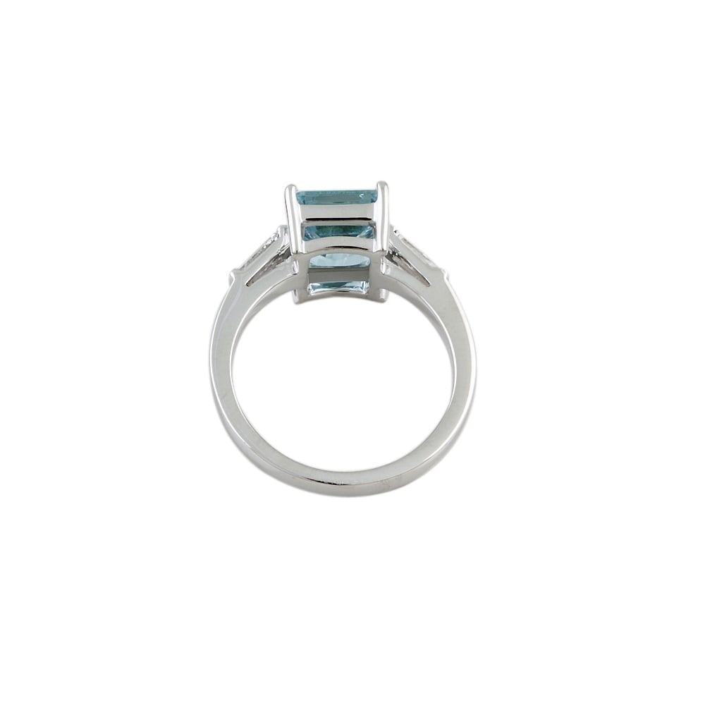 9ct Gold Three Stone Aquamarine 1.97ct and  0.24ct Diamond Ring