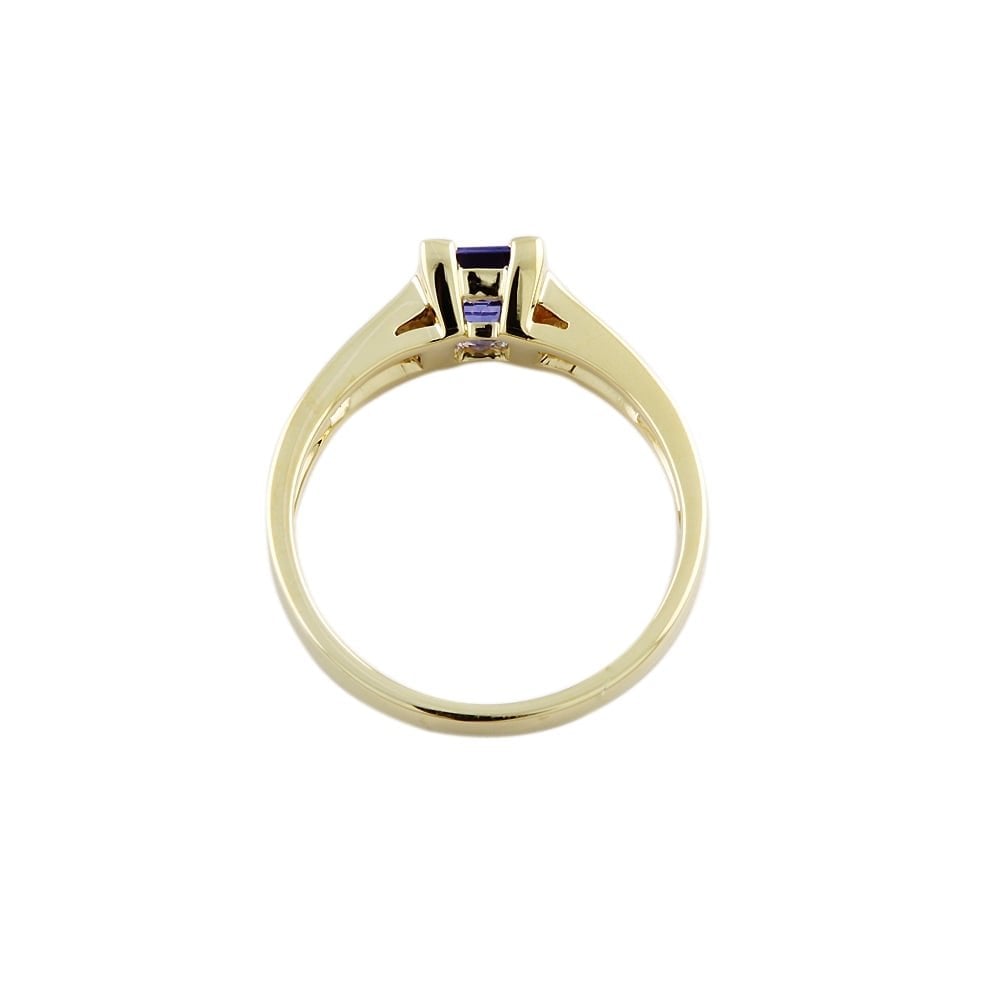 9ct Yellow Gold Tanzanite 1.07ct and Diamond 0.31ct  Ring