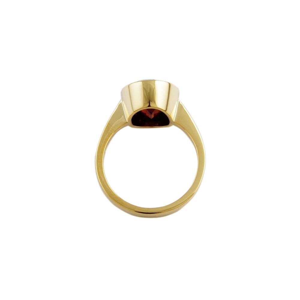 9ct Yellow Gold Garnet 4.90ct Single Stone Ring