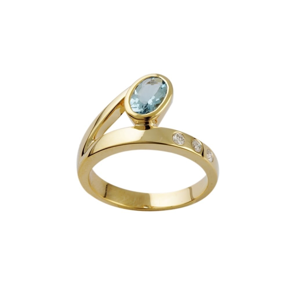 9ct Yellow Gold Aquamarine and Diamond Dress Ring