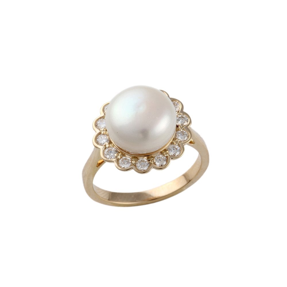Yellow Gold 0.40ct Round Diamond and 5.58ct Pearl Set Cluster Ring
