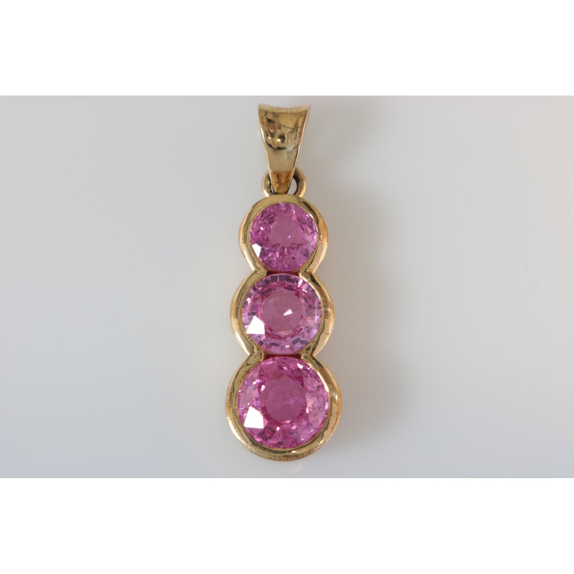 9ct Yellow Gold Pink Sapphire Pendant 3.33ct