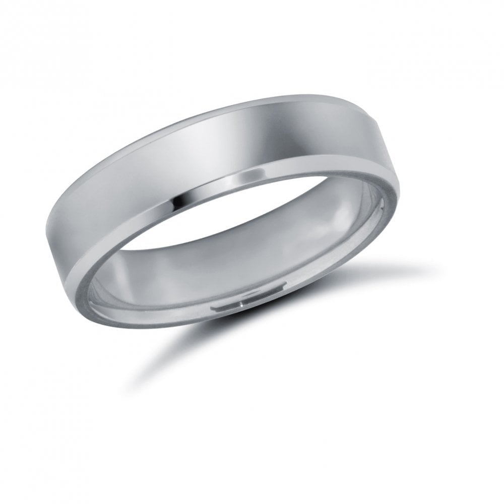 18ct White Gold 5mm Classic Flat Court Profile Bevelled Edge Wedding Ring