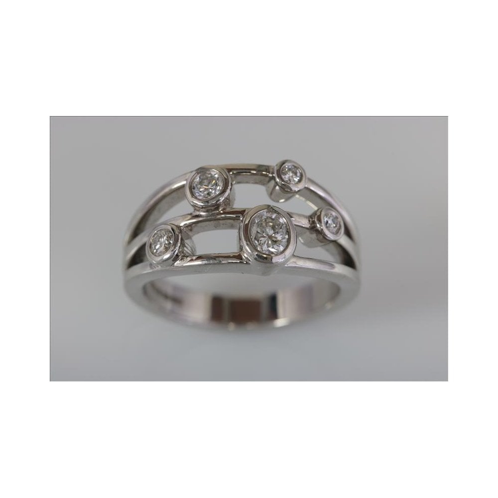 18ct White Gold Diamond Dress Ring 0.52ct