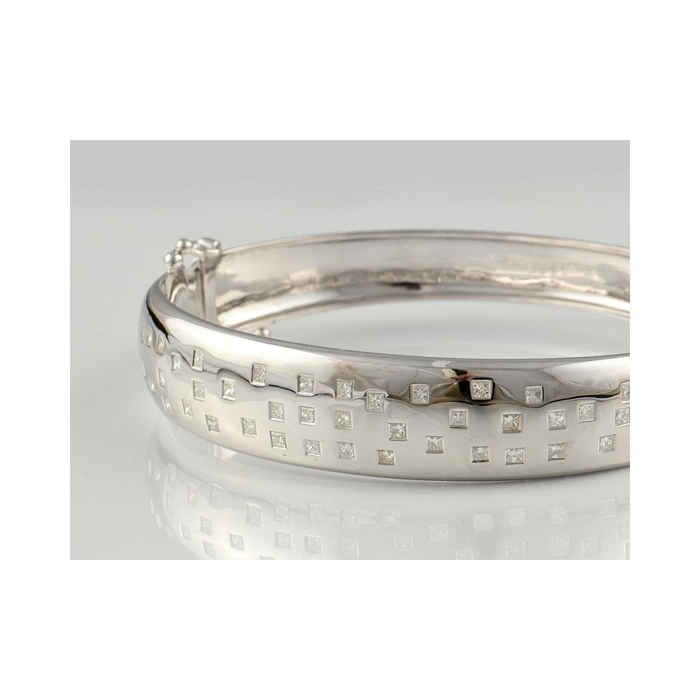 Silver Diamond Set Polished Finish Hinged Scatter Bangle 0.80ct