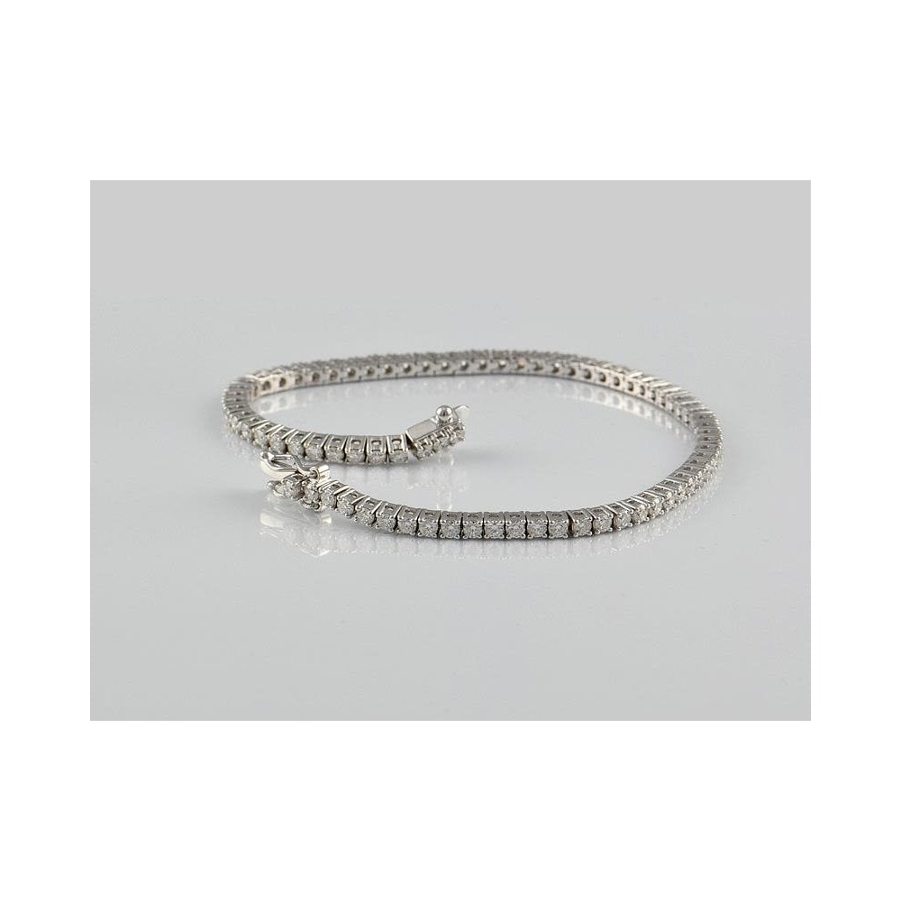 9ct White Gold Artisan Diamond Bracelet 3.09ct