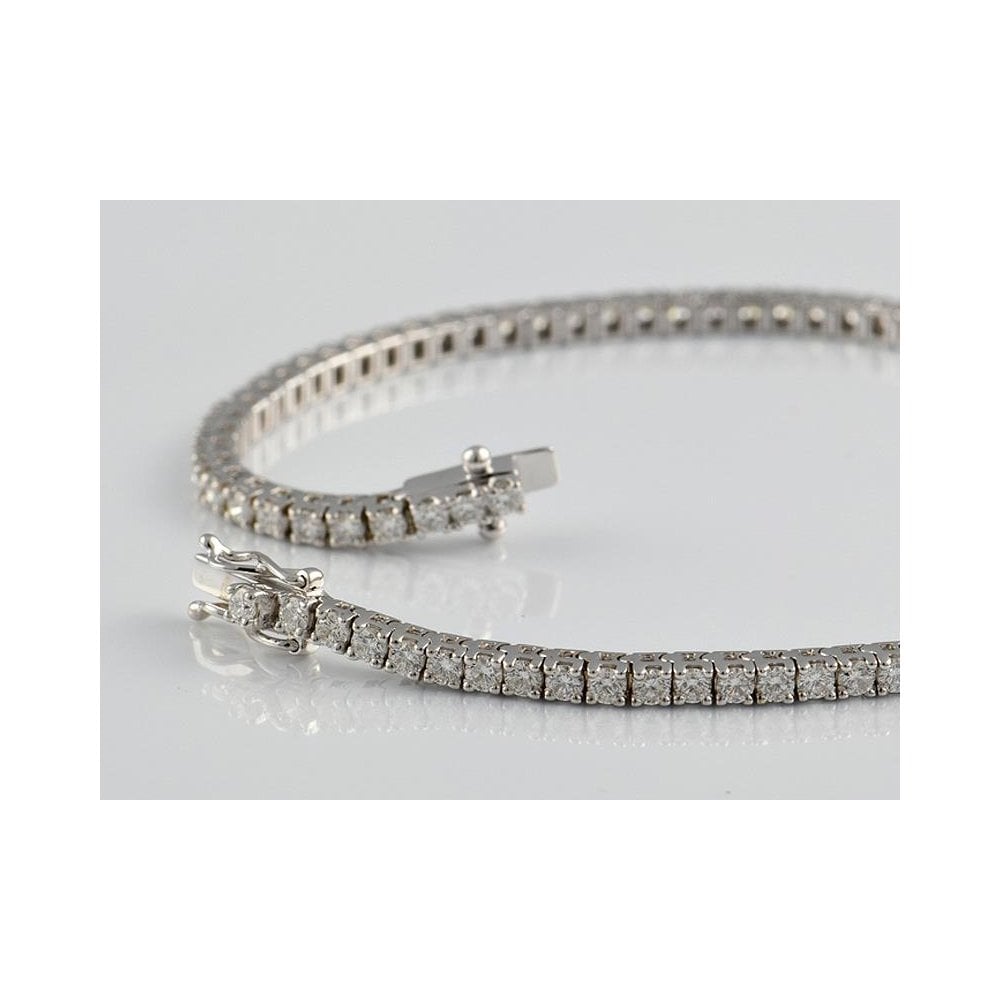 9ct White Gold Artisan Diamond Bracelet 3.09ct