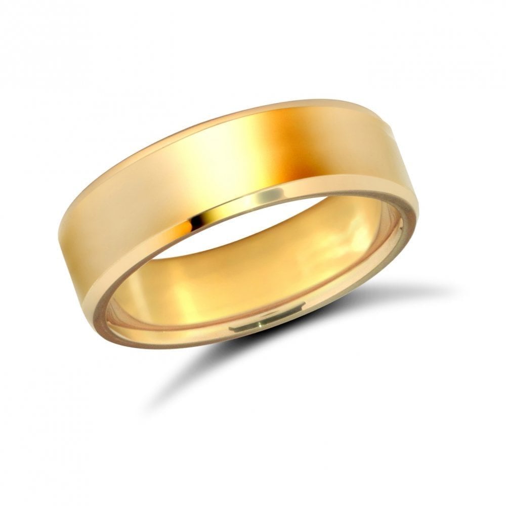 18ct Yellow Gold 8mm Premium Weight Flat Court Profile Bevelled Edge Wedding Ring