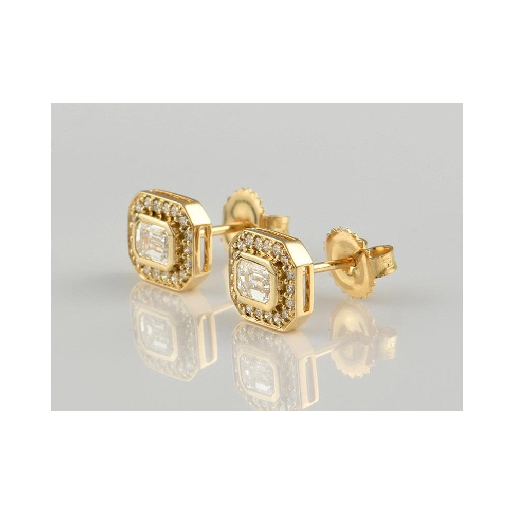 18ct Yellow Gold GIA Certificated Diamond Cluster Earrings 1.03ct