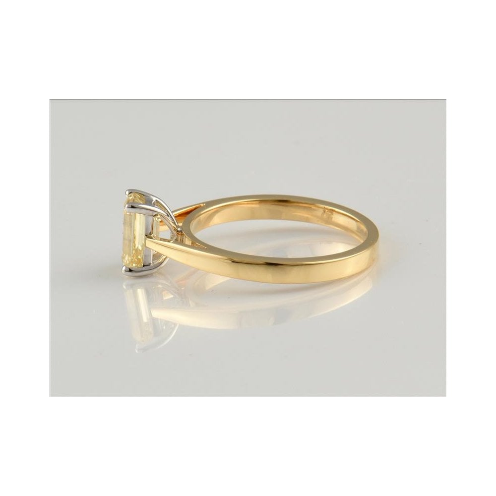 18ct Yellow And White Gold IGI Certificated Artisan Fancy Yellow Diamond Solitaire Ring 1.00ct