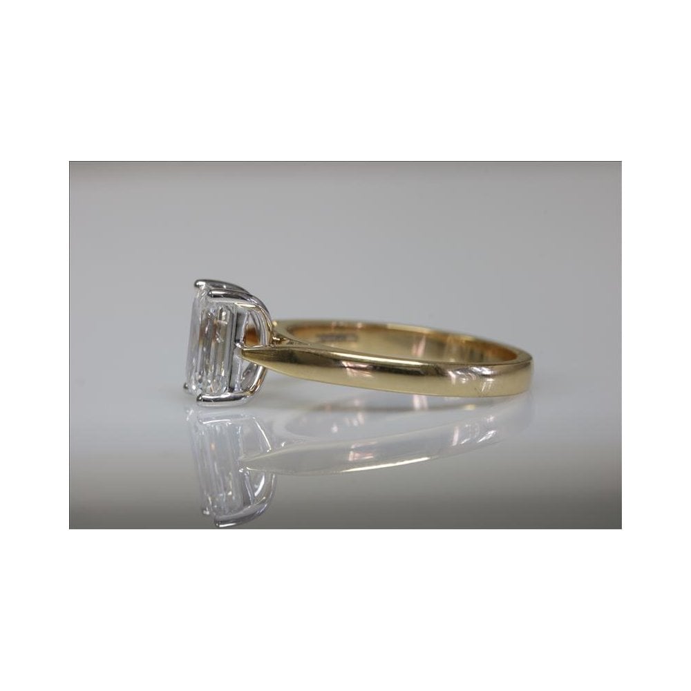 18ct Yellow And White Gold IGI Certificated Laboratory Grown Diamond Solitaire Ring 1.51ct