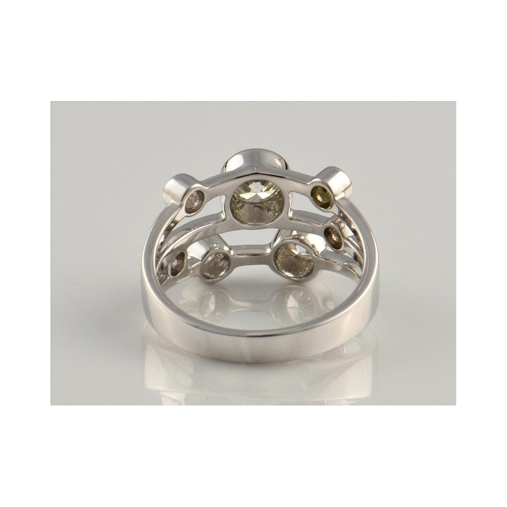 9ct White Gold Certificated Diamond Dress Ring 1.07ct