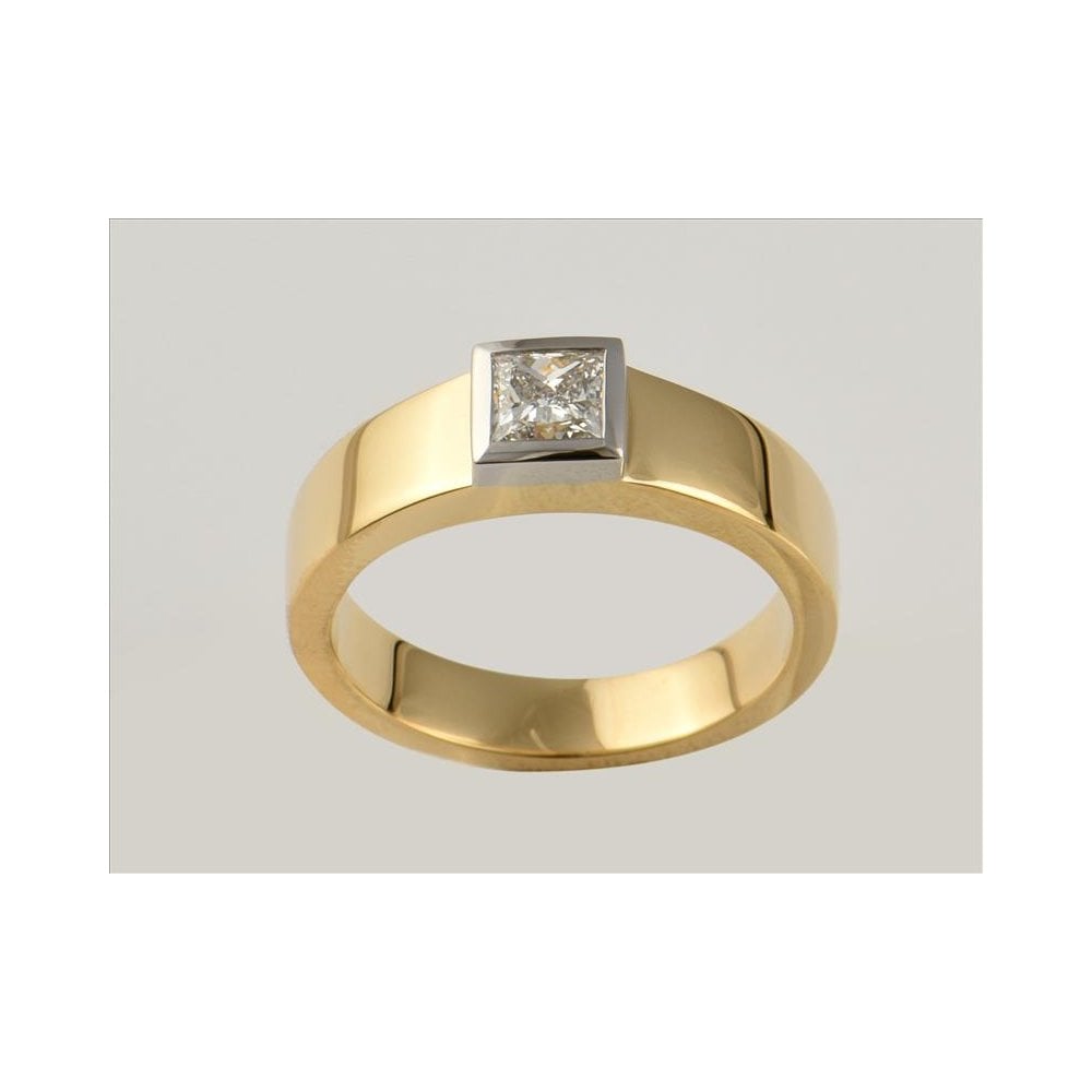 18ct Yellow Gold Certificated Diamond Solitaire Ring With A Platinum Setting 0.41ct