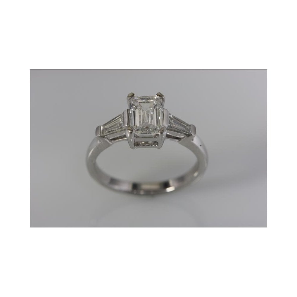 Bespoke 18ct White Gold Certificated Artisan And Natural Diamond Three Stone Ring 1.37ct