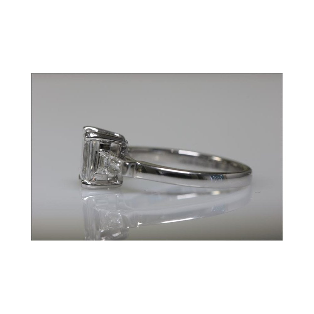 Bespoke 18ct White Gold Certificated Artisan And Natural Diamond Three Stone Ring 1.37ct