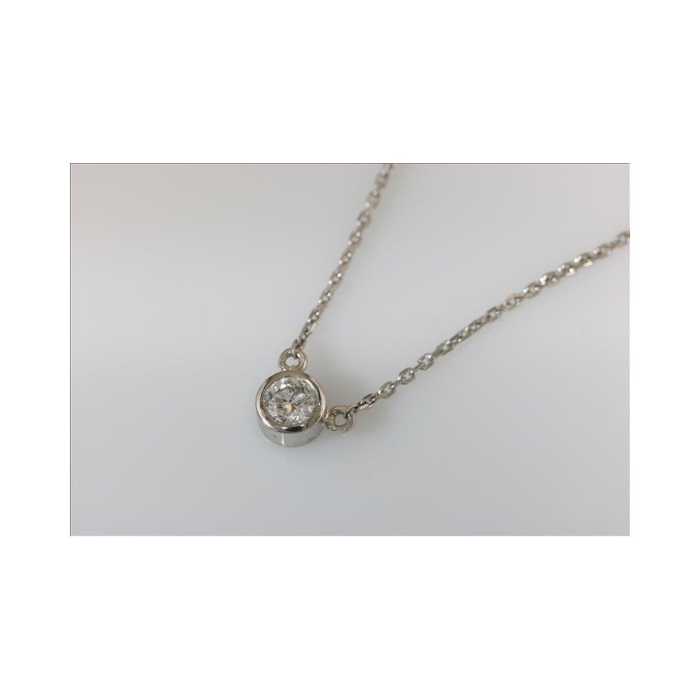 Platinum Certificated Diamond Solitaire Pendant 0.30ct With Fitted 16" Platinum Chain