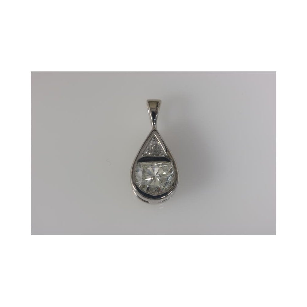 9ct White Gold Fancy Diamond Pendant 0.90ct
