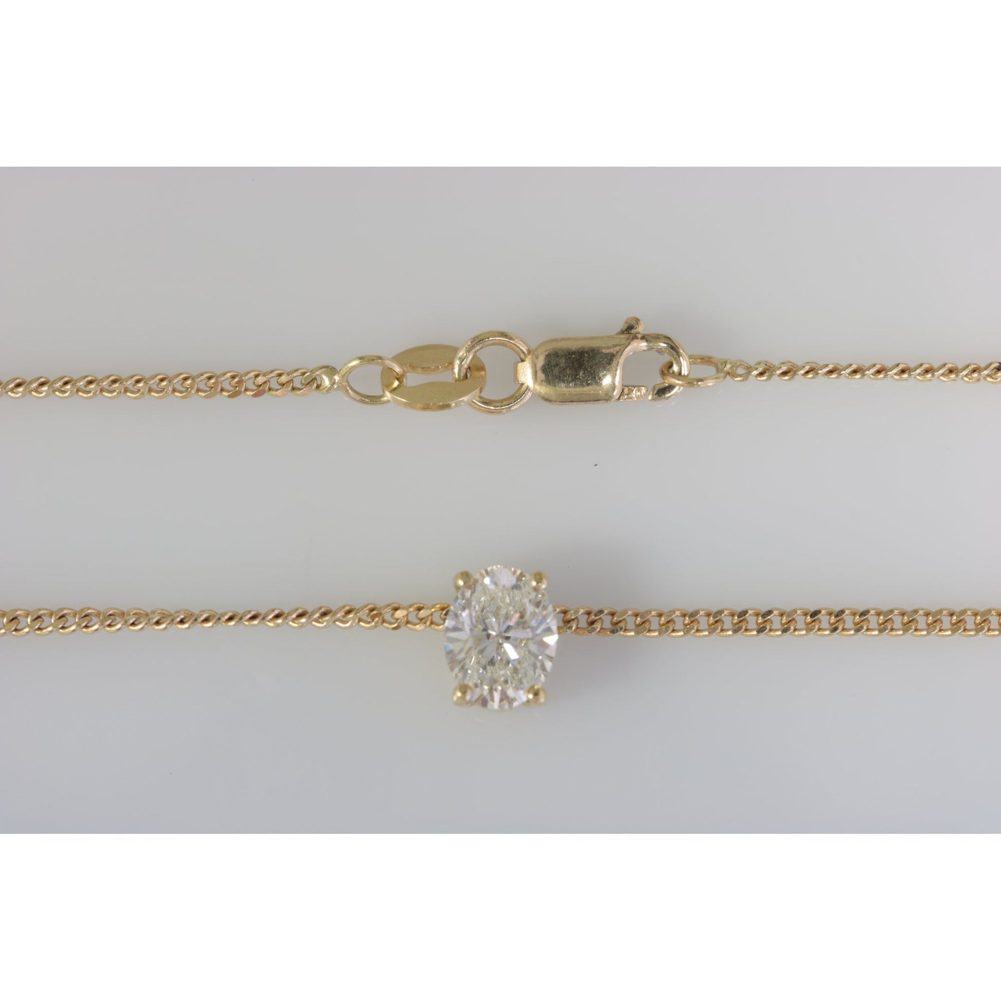 18ct Yellow Gold Diamond Pendant With 18ct Yellow Gold Chain