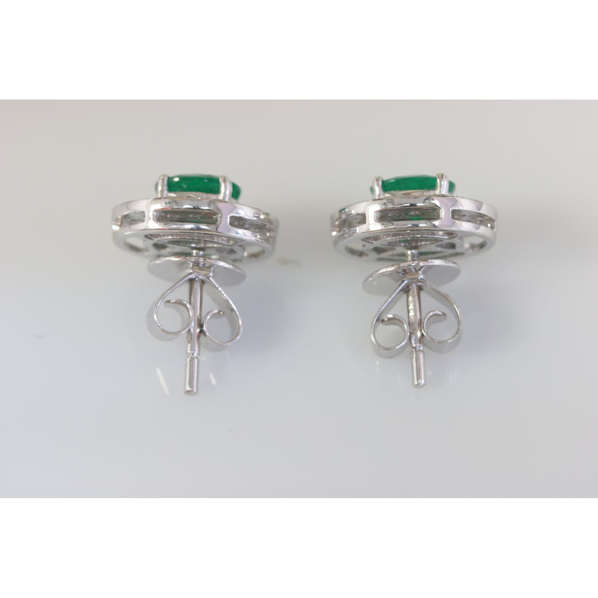 18ct white gold emerald and diamond cluster earrings