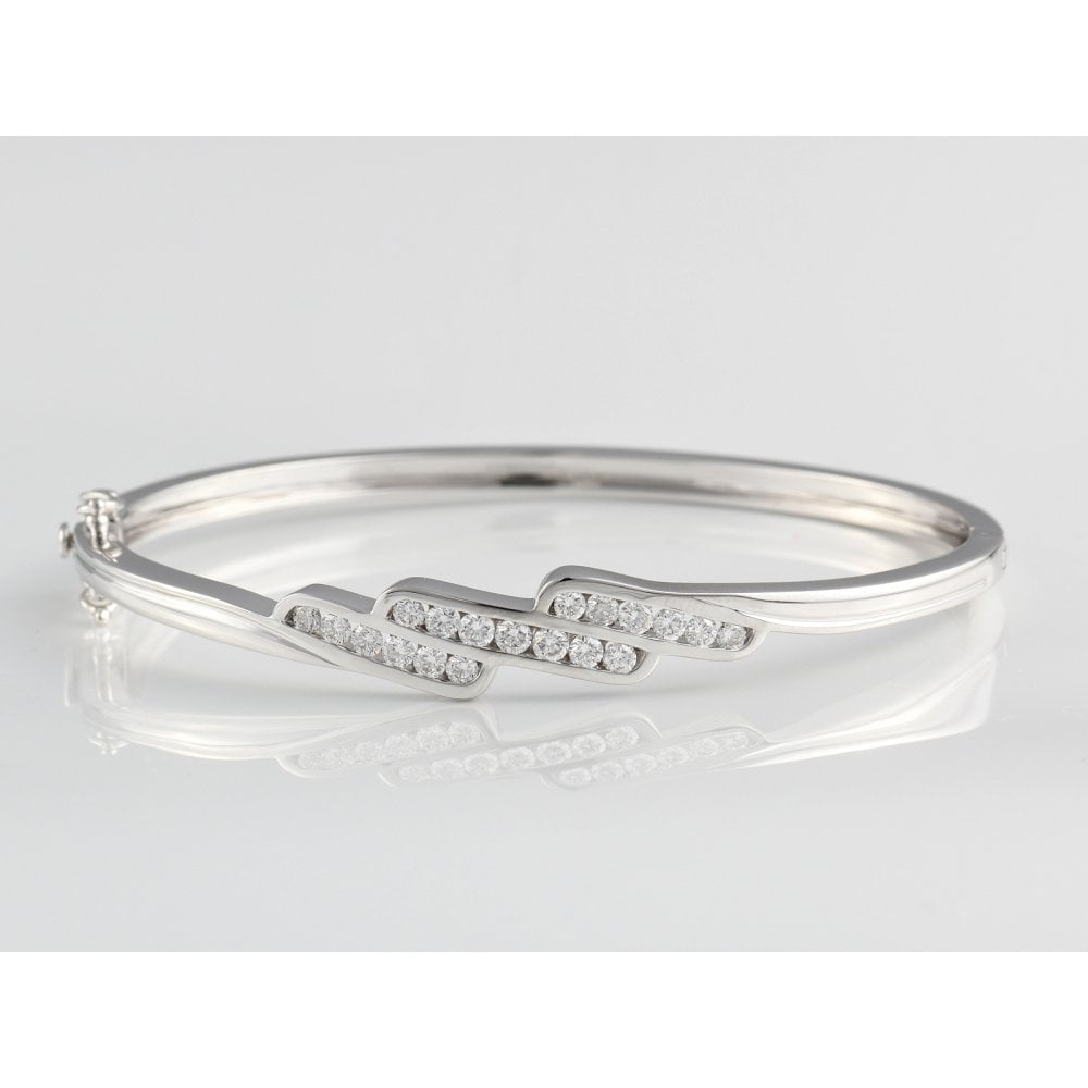 9ct White Gold Hinged Artisan Diamond Bangle 0.88ct