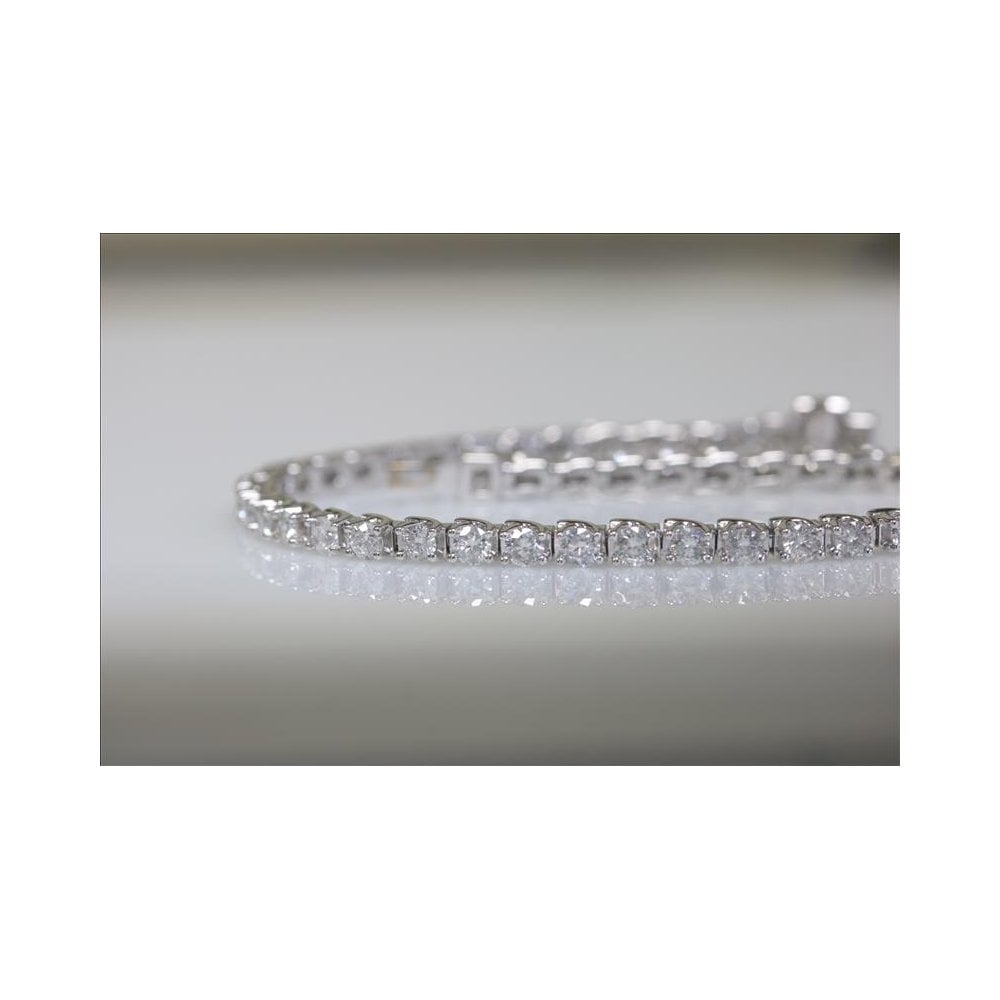 18ct White Gold Diamond Bracelet 6.5inch 3.09ct