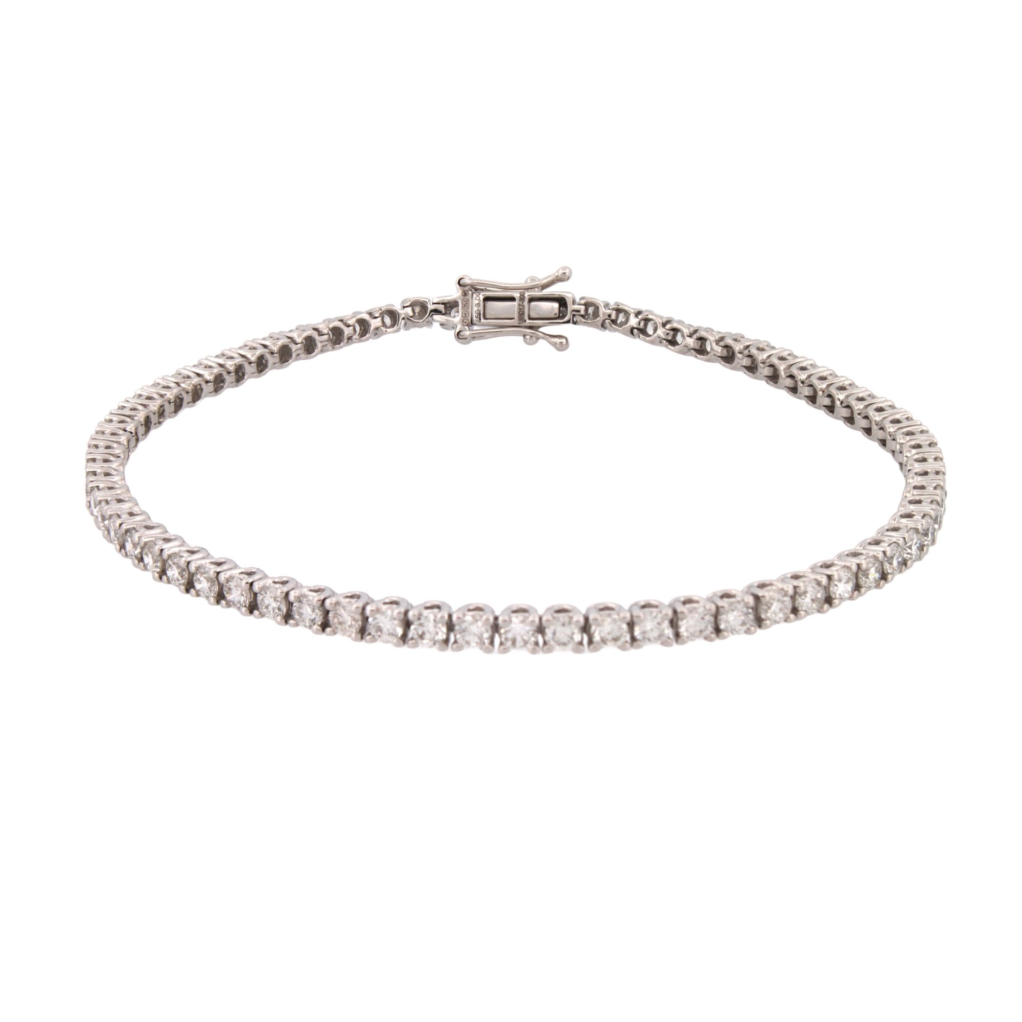 Lab 9ct White Gold 3.00ct Claw Set Diamond Line Bracelet