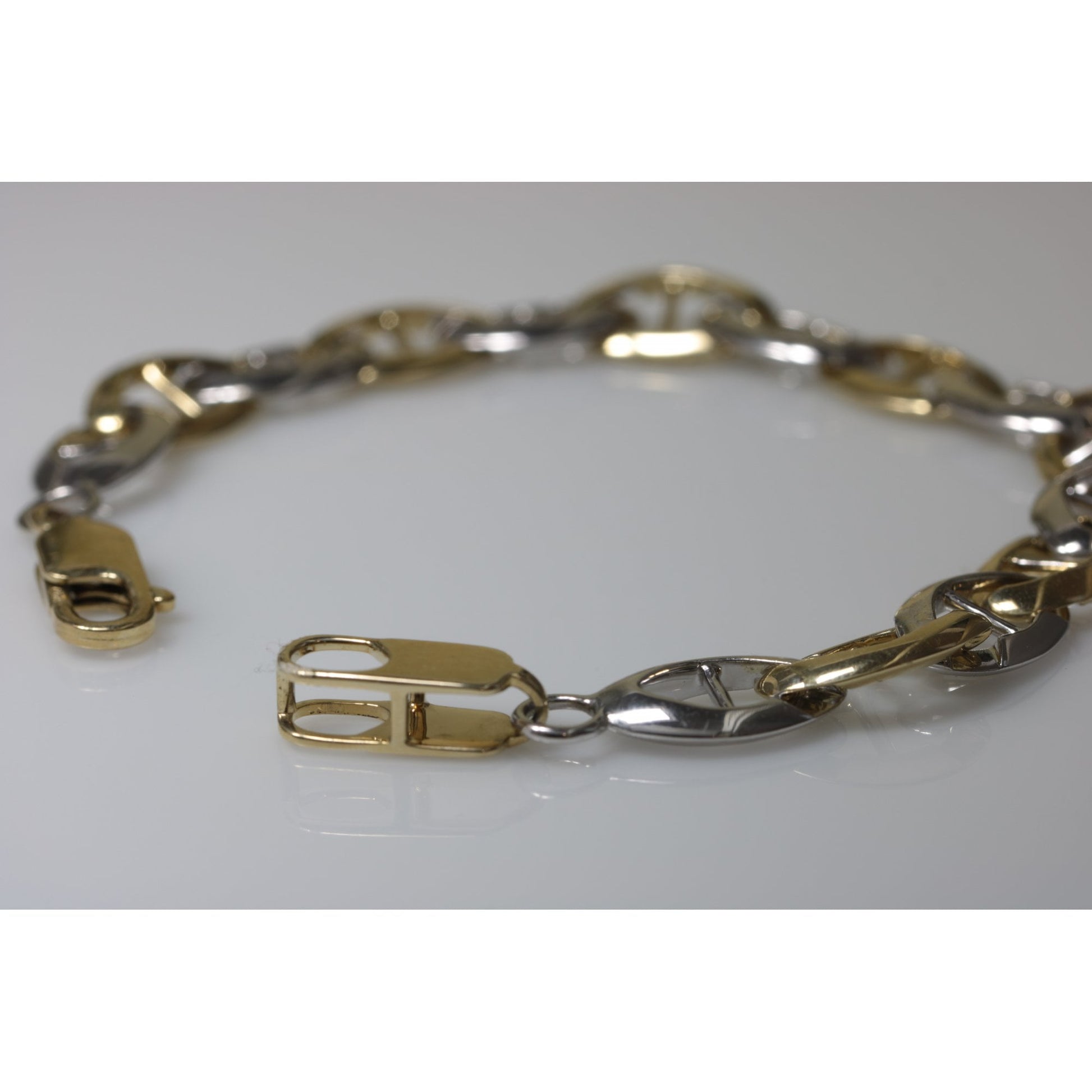 9ct Yellow And White Gold Fancy Bracelet