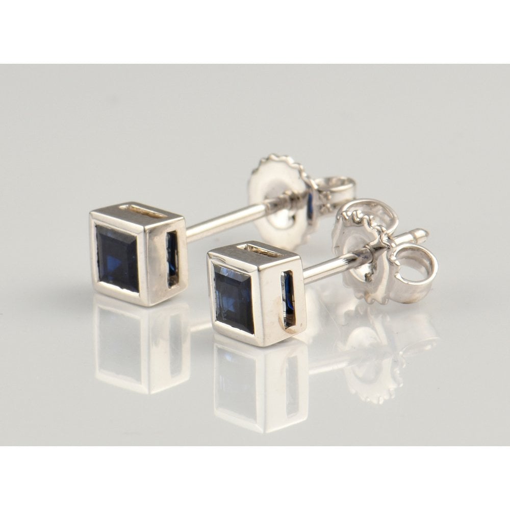 18ct White Gold Sapphire Stud Earrings