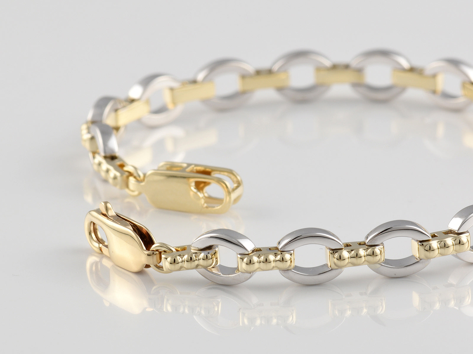 9ct Yellow and White Gold Fancy Bracelet
