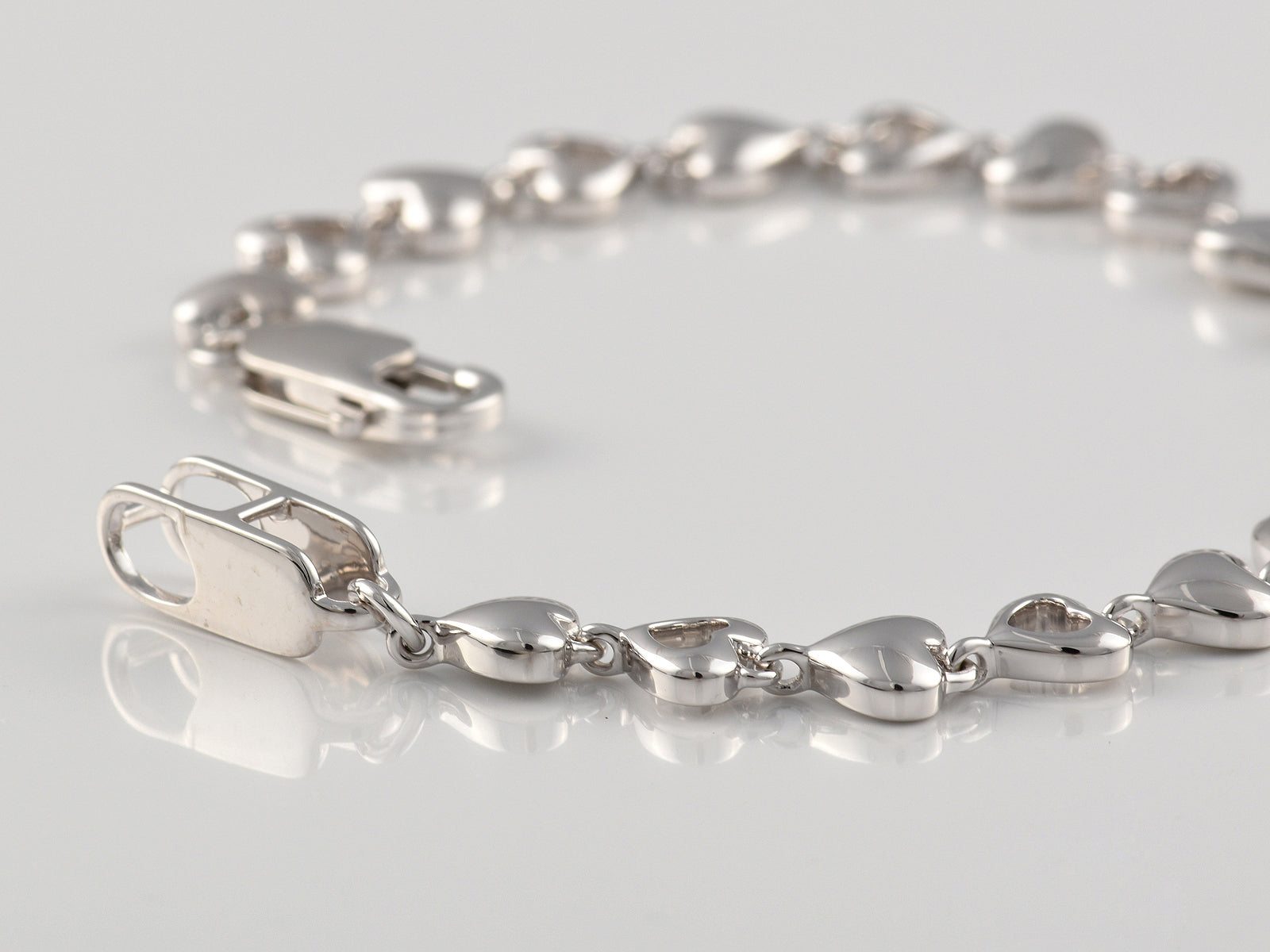 9ct White Gold Fancy Bracelet