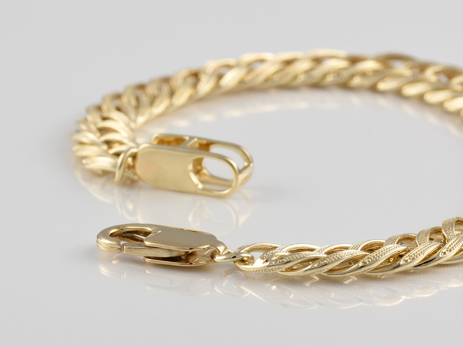 9ct Yellow Gold Fancy Bracelet