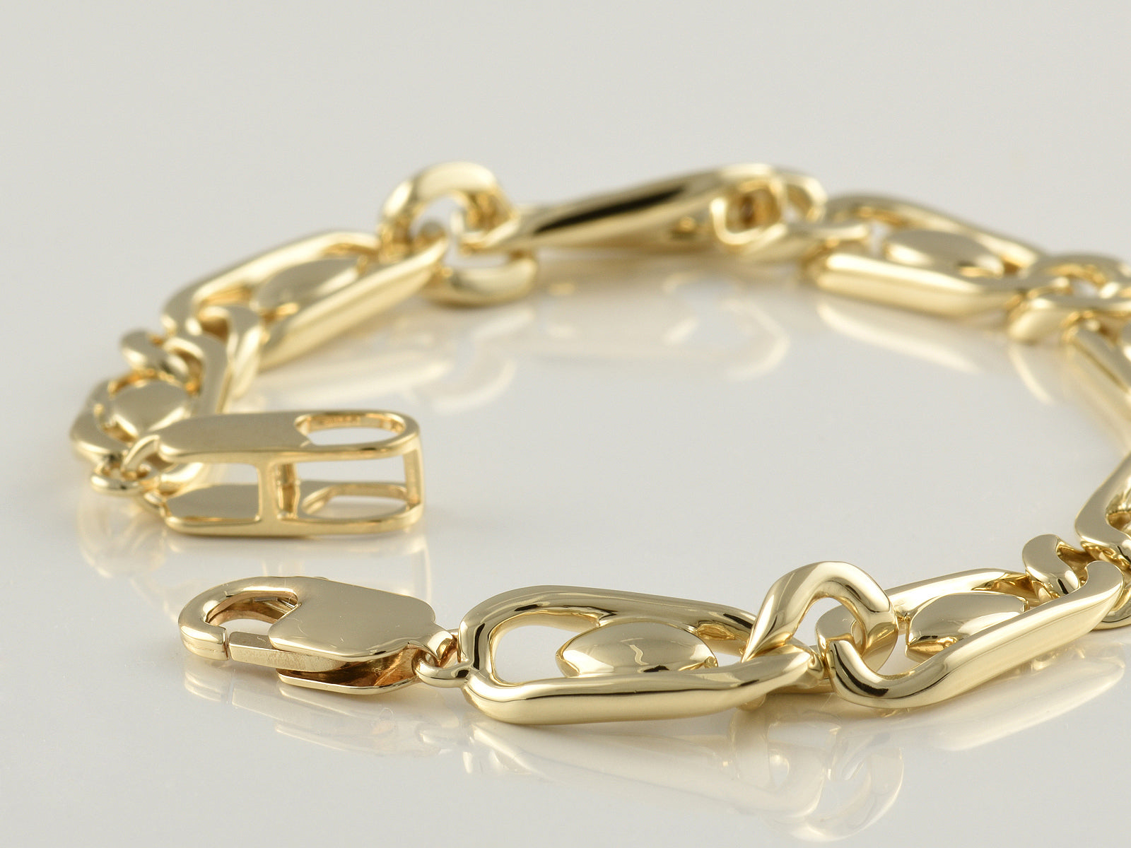 9ct Yellow Gold Fancy Bracelet