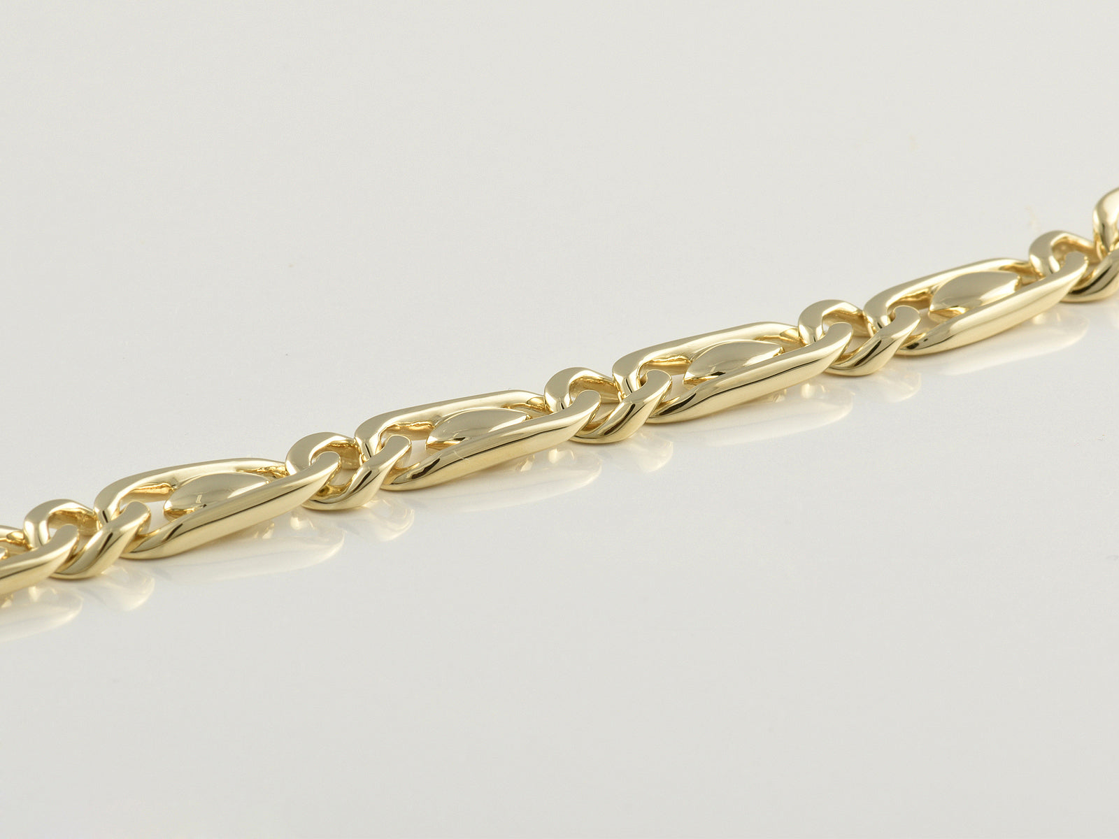 9ct Yellow Gold Fancy Bracelet