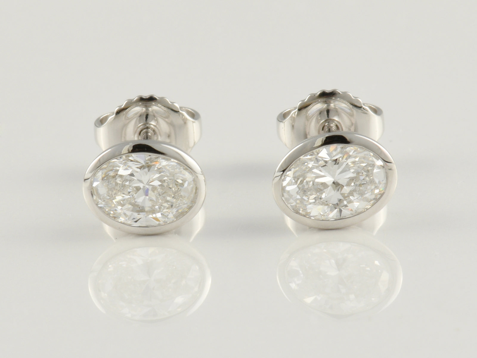 9ct White Gold Rub-Over Set Laboratory Grown Diamond Stud Earrings