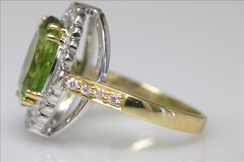 18ct Yellow Gold, White Gold  Claw Set, Peridot 5.01ct and Diamond 0.42ct Cluster Ring, with Diamond Set Shoulders